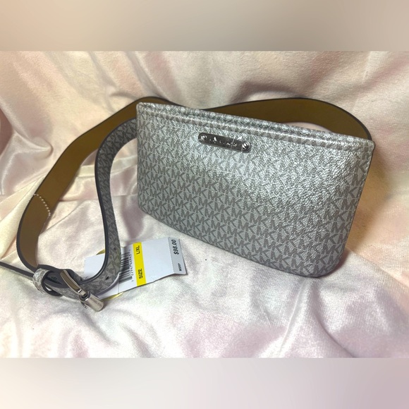 Michael Kors Fanny Pack NWT -L/XL-Silver MK Logo Belt Bag - - Picture 1 of 11